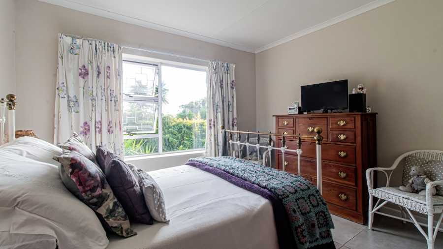 To Let 3 Bedroom Property for Rent in Lovemore Heights Estate Eastern Cape